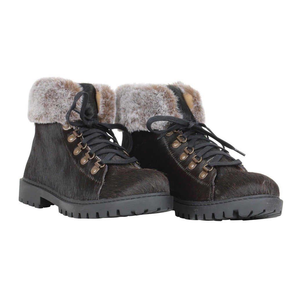 Turbulent Boots