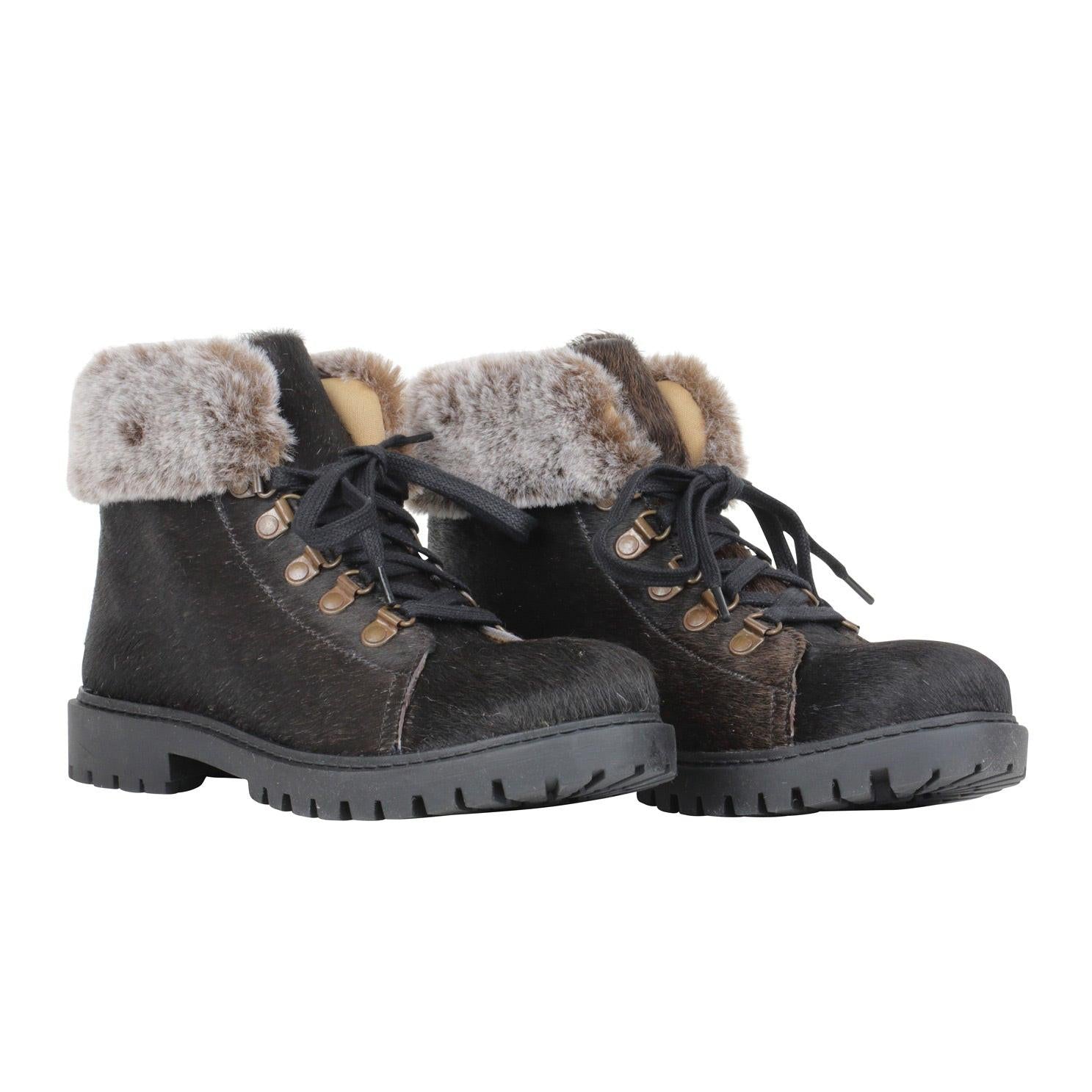 Turbulent Boots