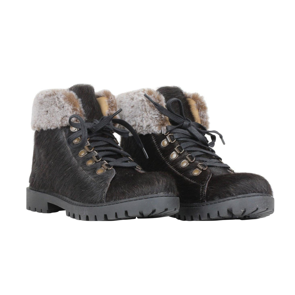 Turbulent Boots
