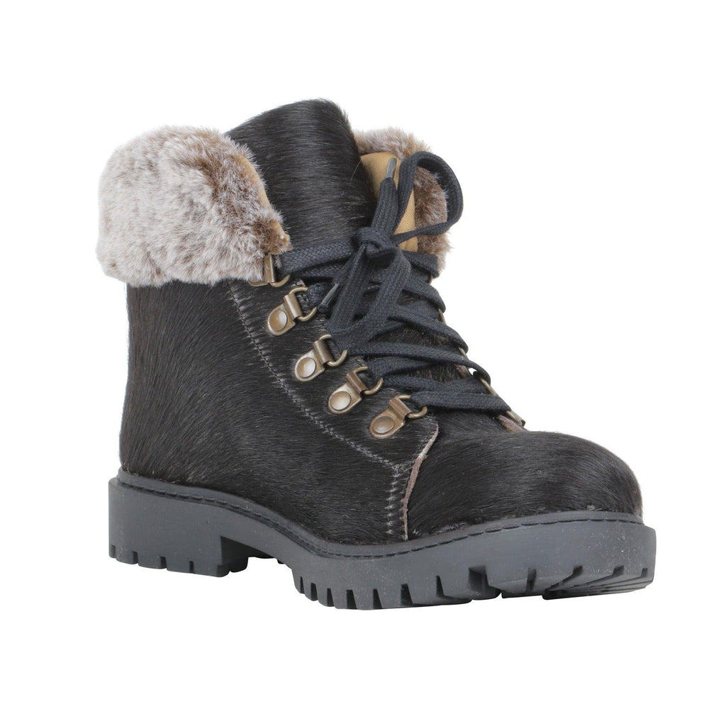 Turbulent Boots