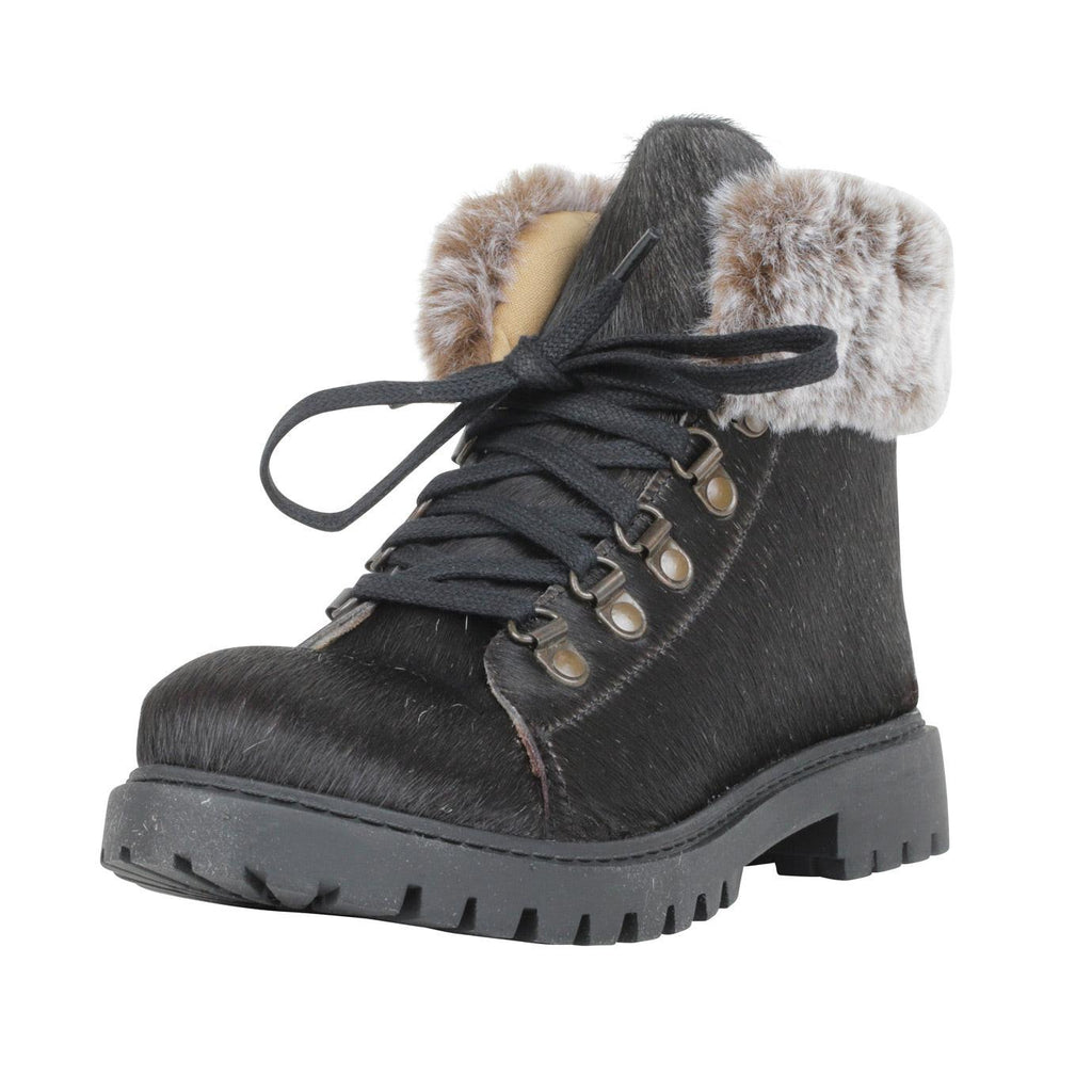 Turbulent Boots