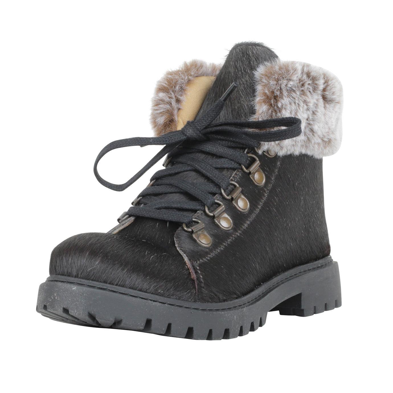 Turbulent Boots