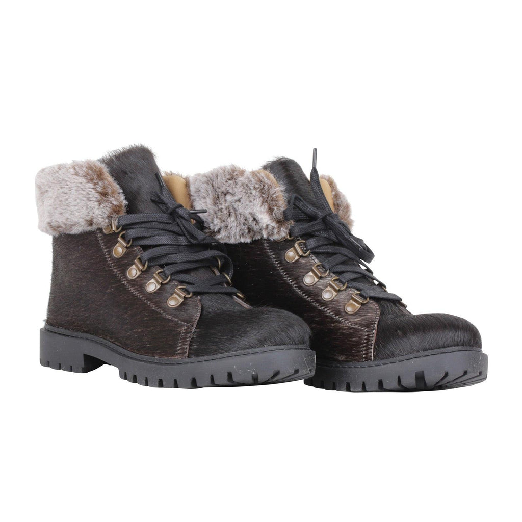 Turbulent Boots
