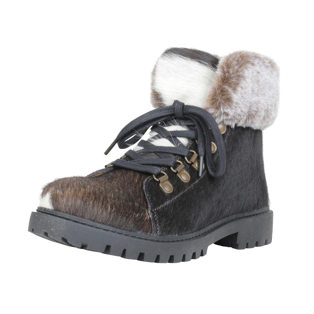 Turbulent Boots