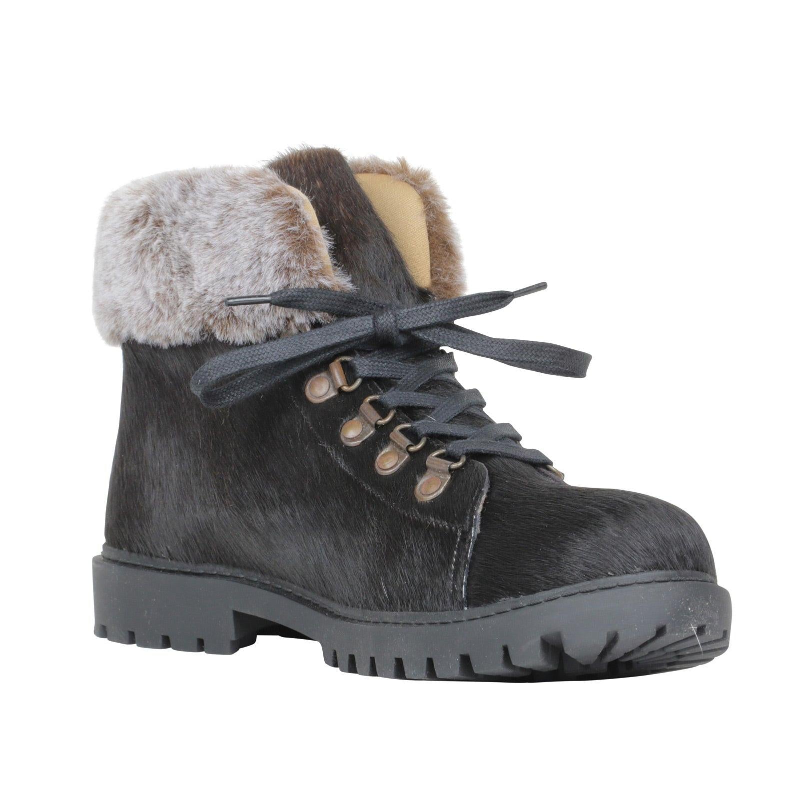 Turbulent Boots
