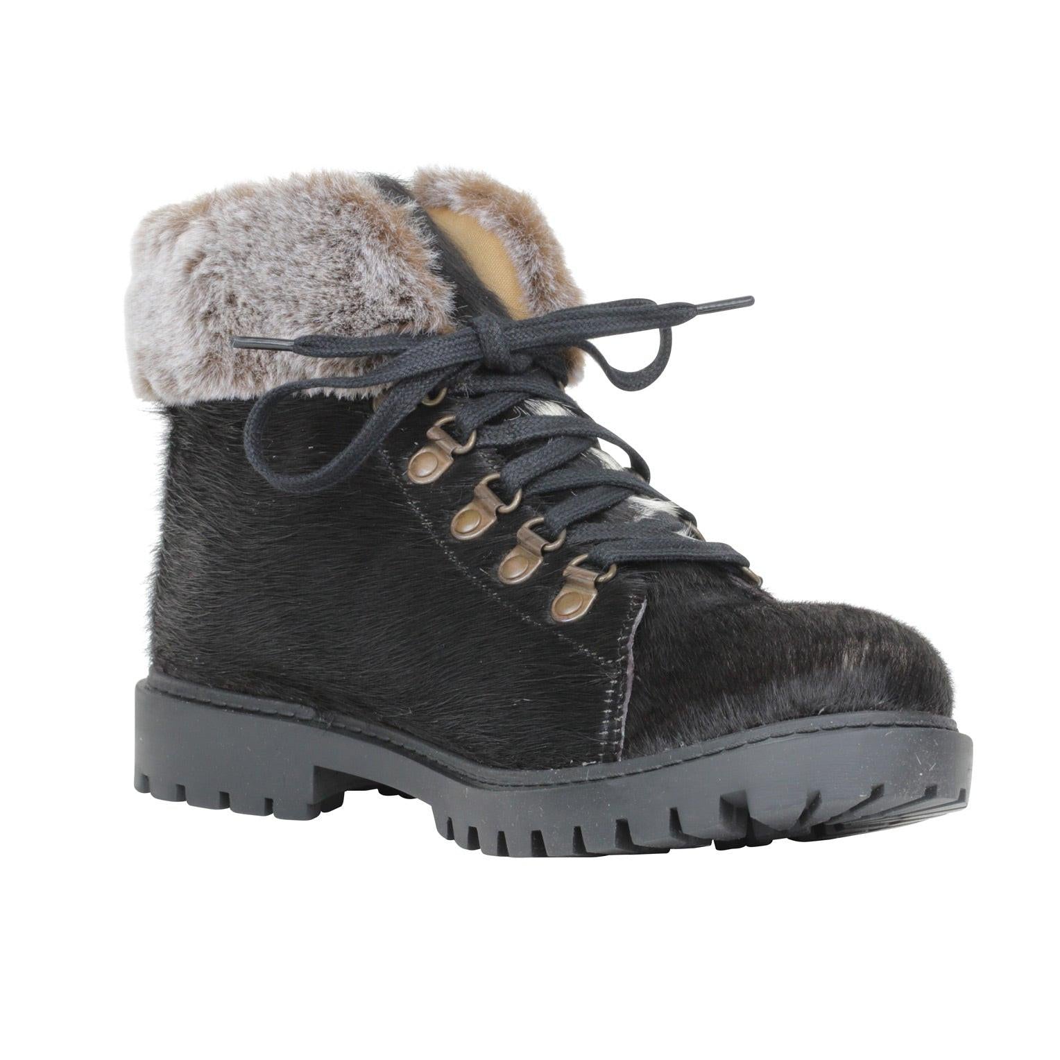 Turbulent Boots