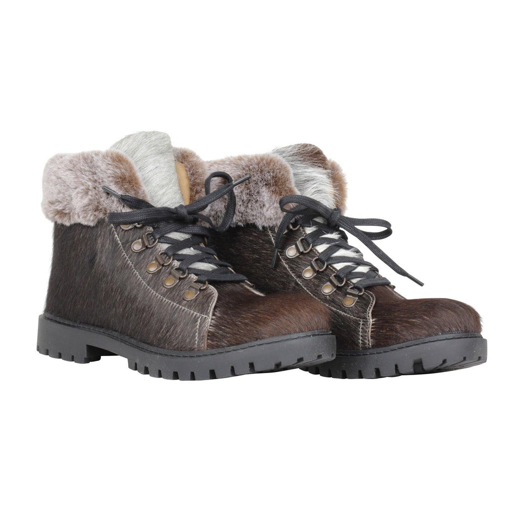 Turbulent Boots