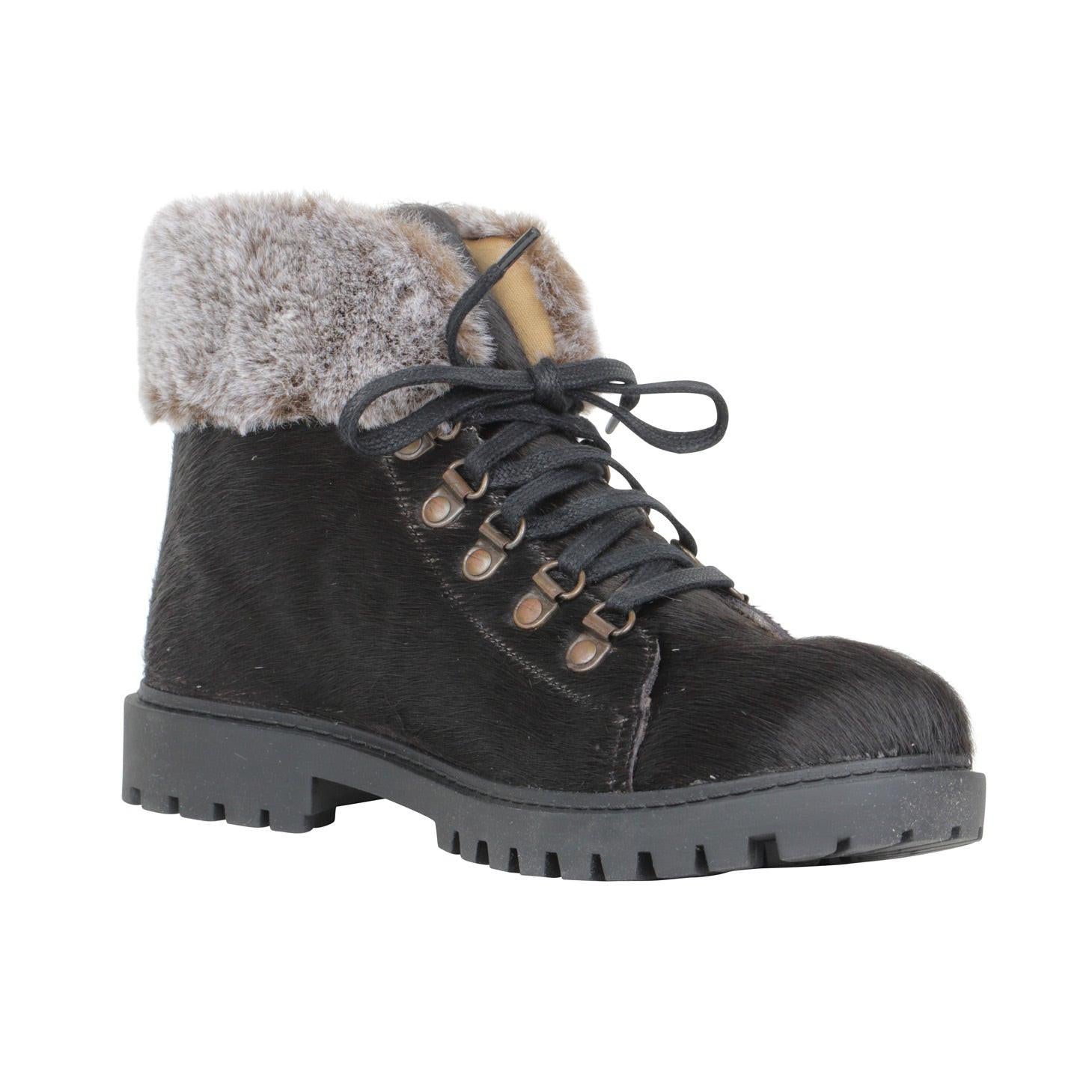 Turbulent Boots