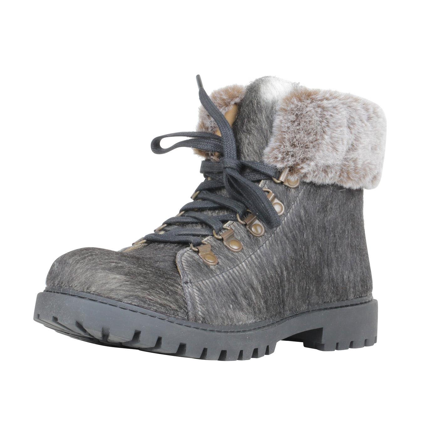 Turbulent Boots