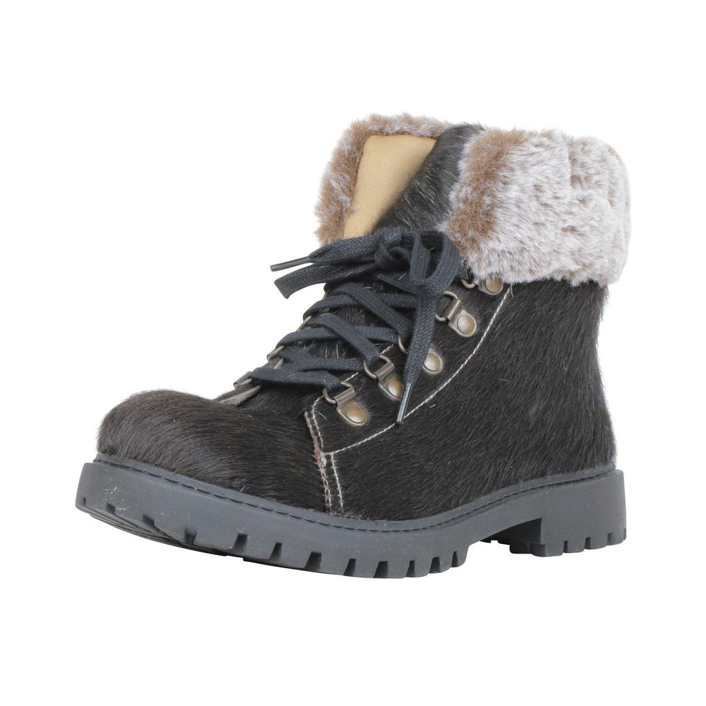 Turbulent Boots