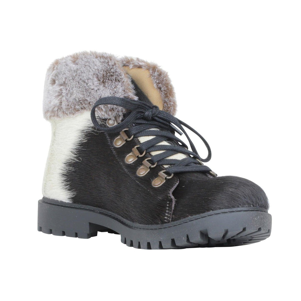 Turbulent Boots