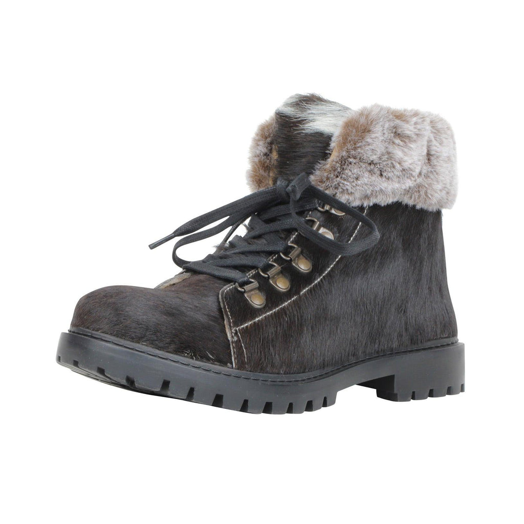 Turbulent Boots