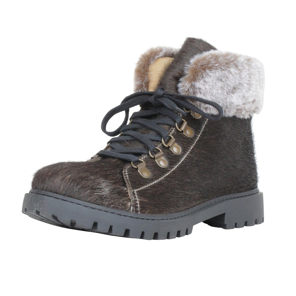 Turbulent Boots