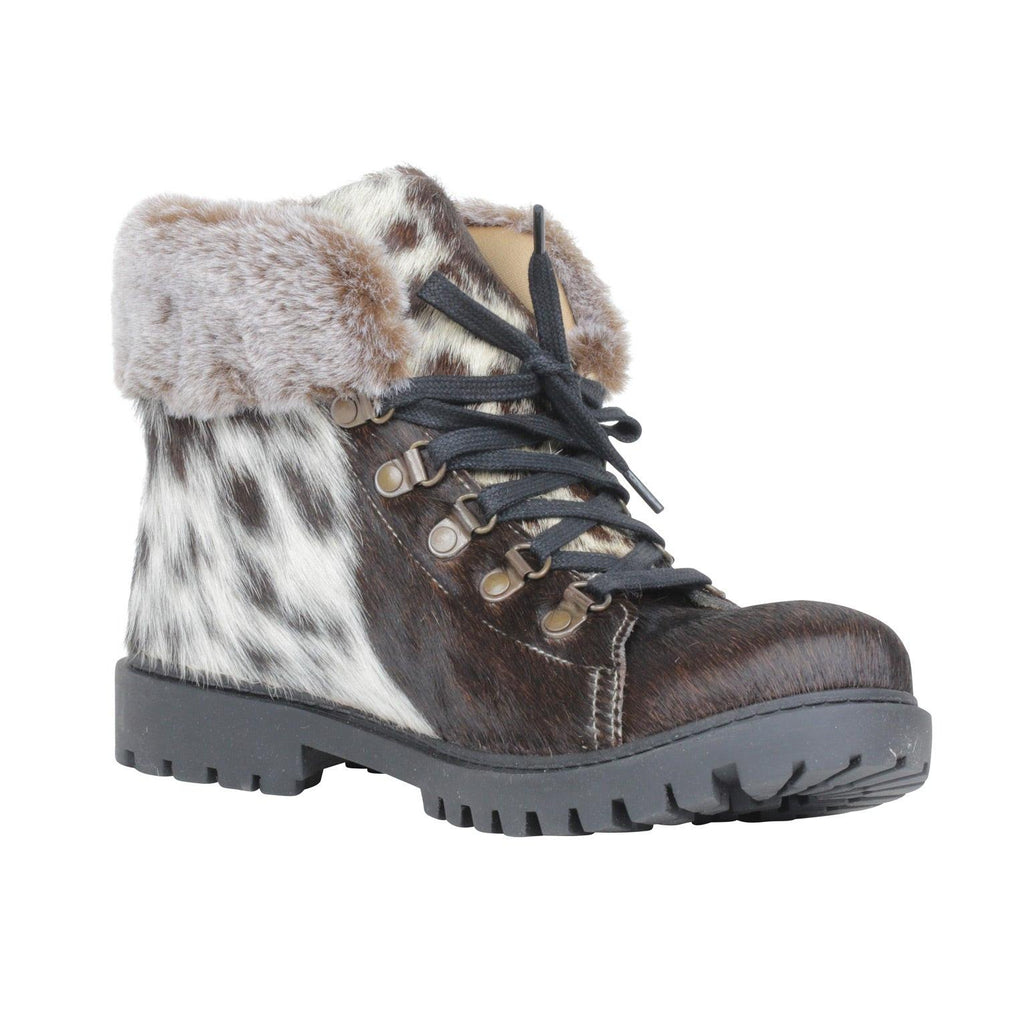 Turbulent Boots