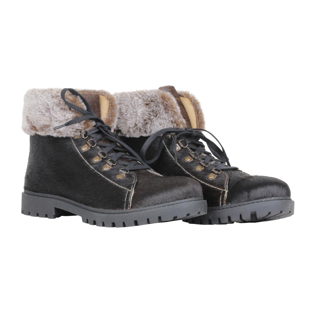 Turbulent Boots