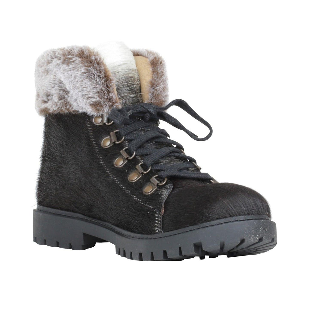 Turbulent Boots