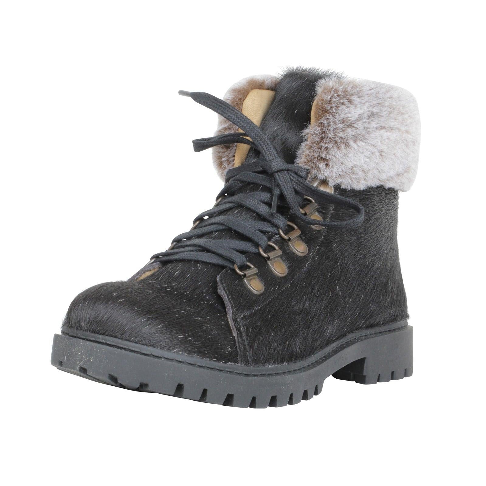 Turbulent Boots