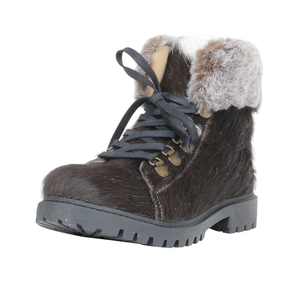Turbulent Boots