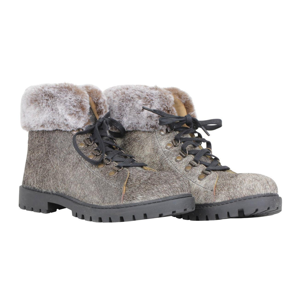 Turbulent Boots