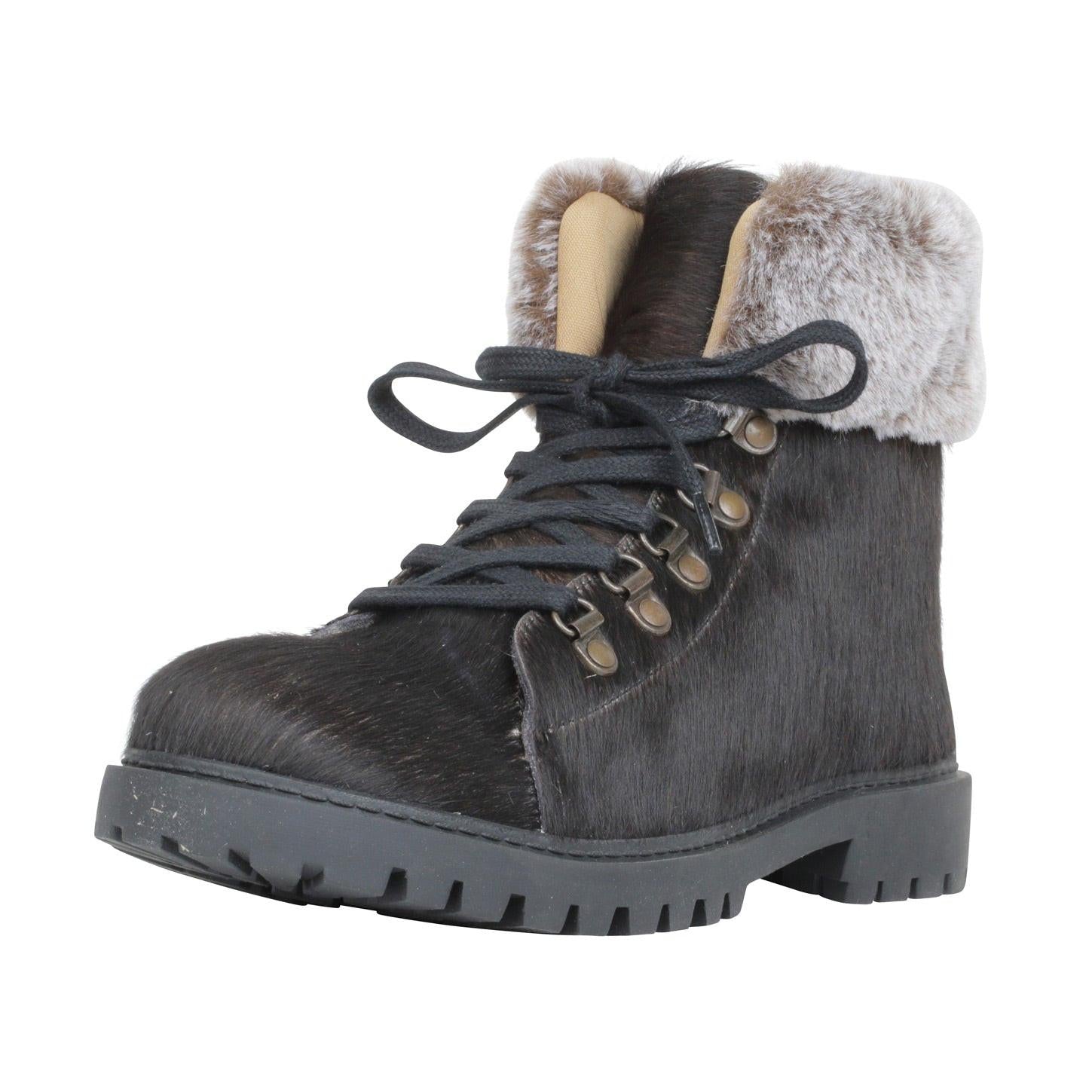 Turbulent Boots