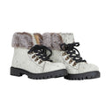 Turbulent Boots