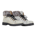 Turbulent Boots